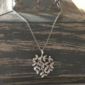 Silver Plated Dainty Necklace
